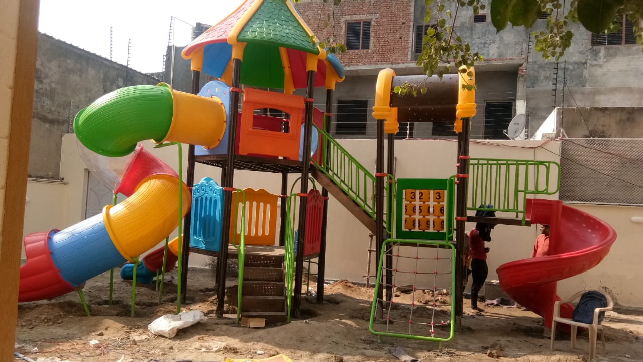 Multiplay Station in Mathura